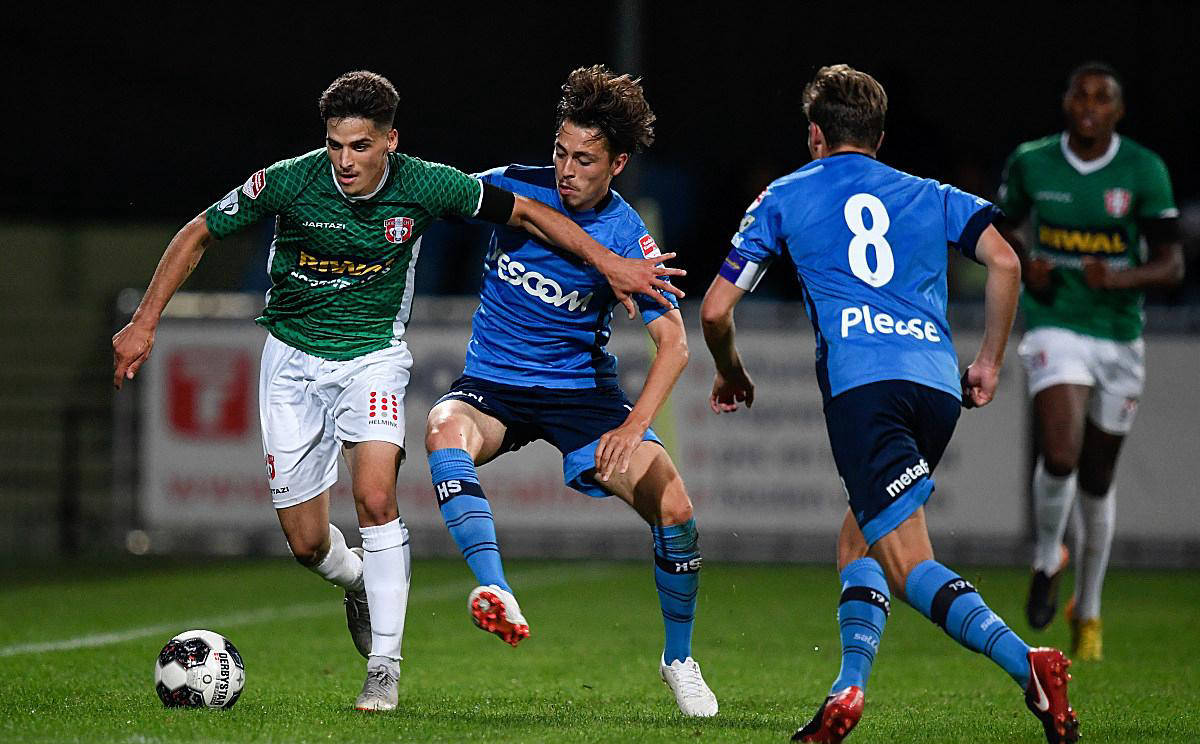 关于摩纳哥客场胜阿雅克肖，卫冕冠军的信息