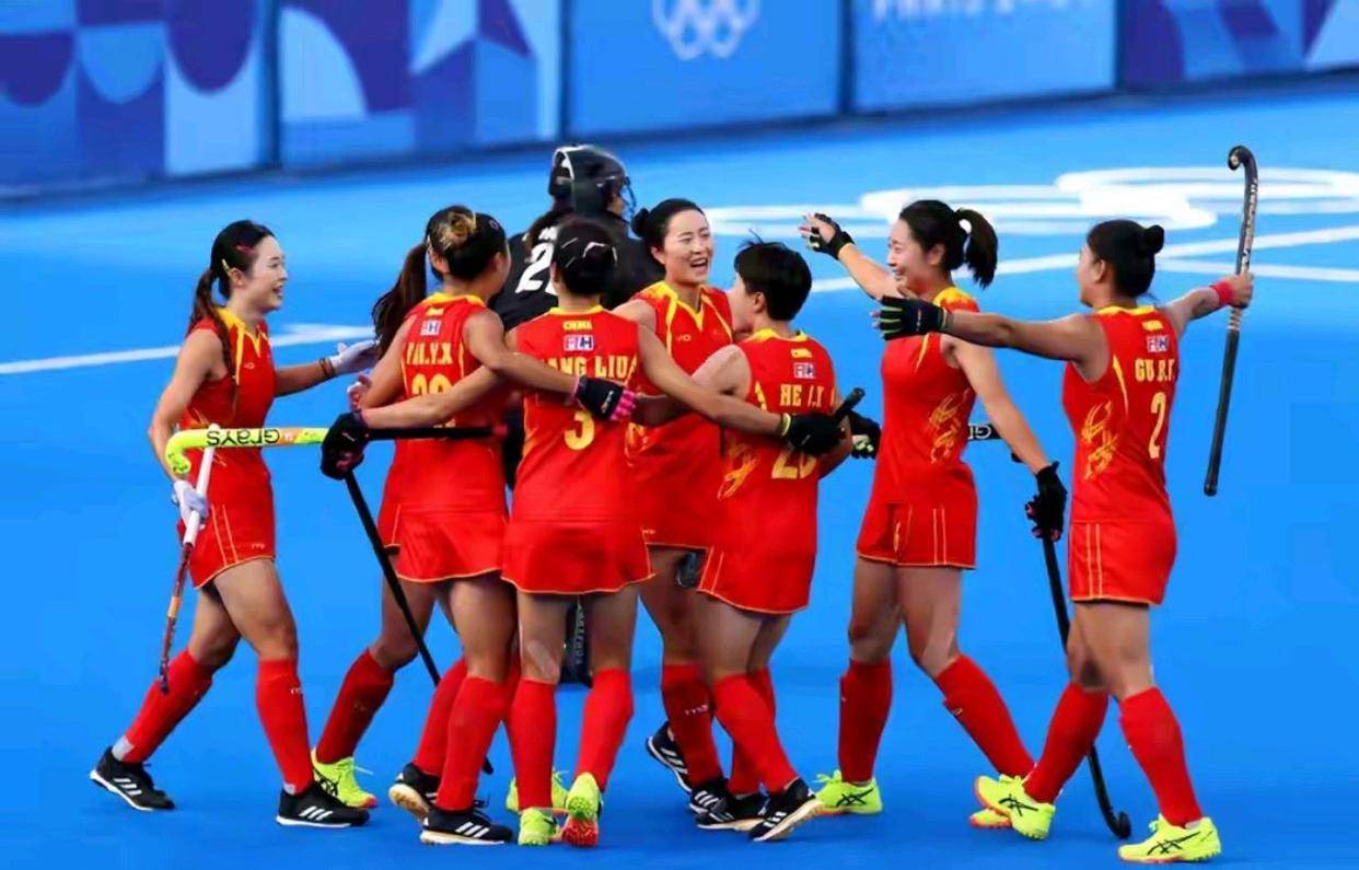 中国女队在比赛中取得重要胜利的简单介绍