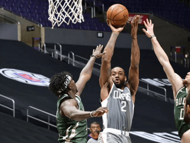 克罗托内客场告捷,豪取大胜 克罗托内客场告捷,豪取大胜