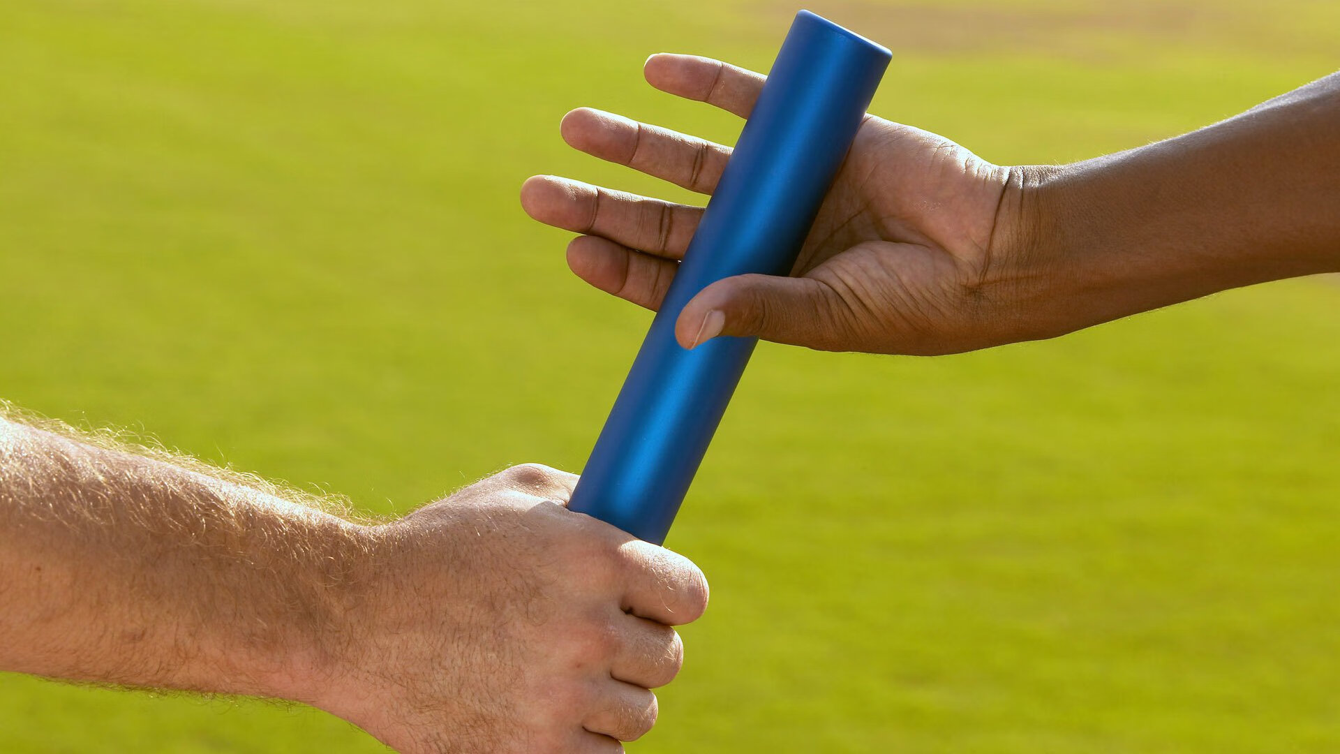 灰熊险胜快船，布伦森点燃赛场，一场定义季后赛强度的对决